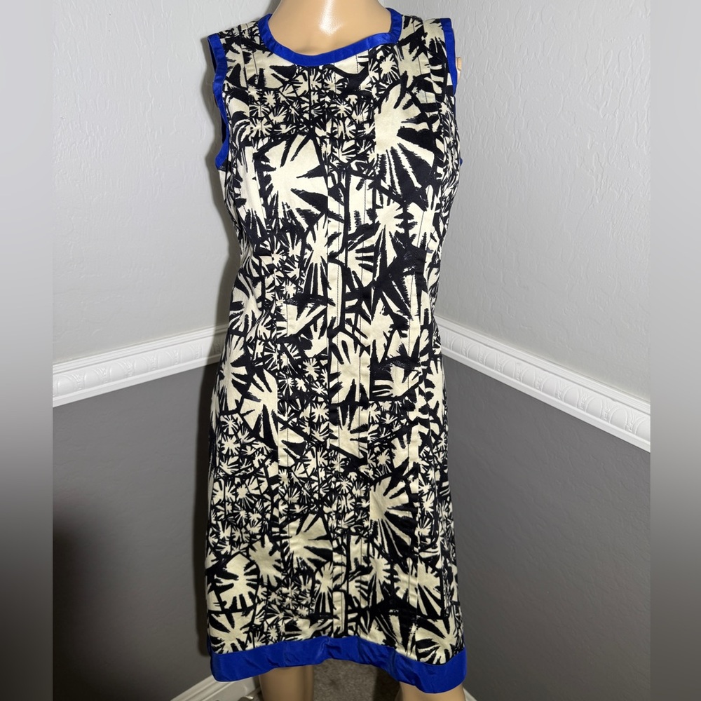 Oscar de la Renta Black and Cream Halter Sheath Dress Size 8